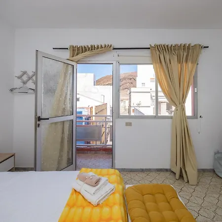 Guest house Guestready - Nautilus La Restinga 3*